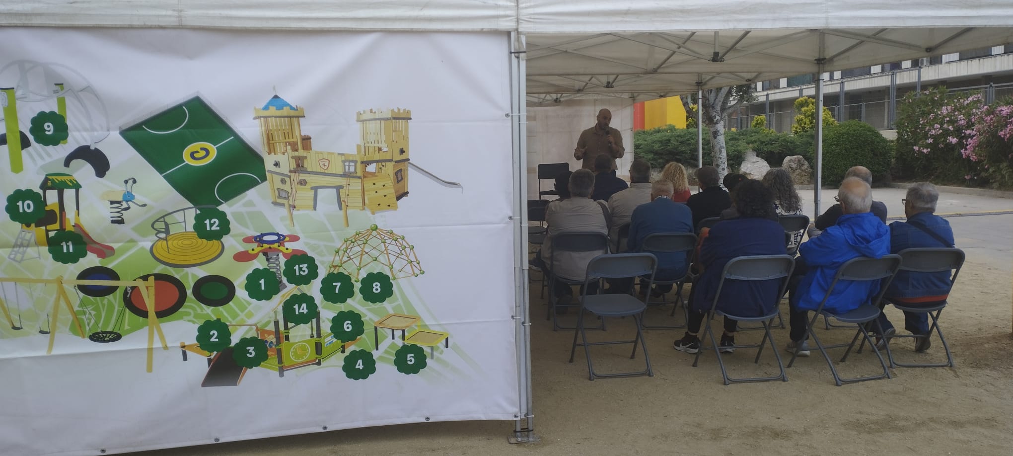 L'alcalde al barri del Pla de l'Estació, oficina de proximitat
