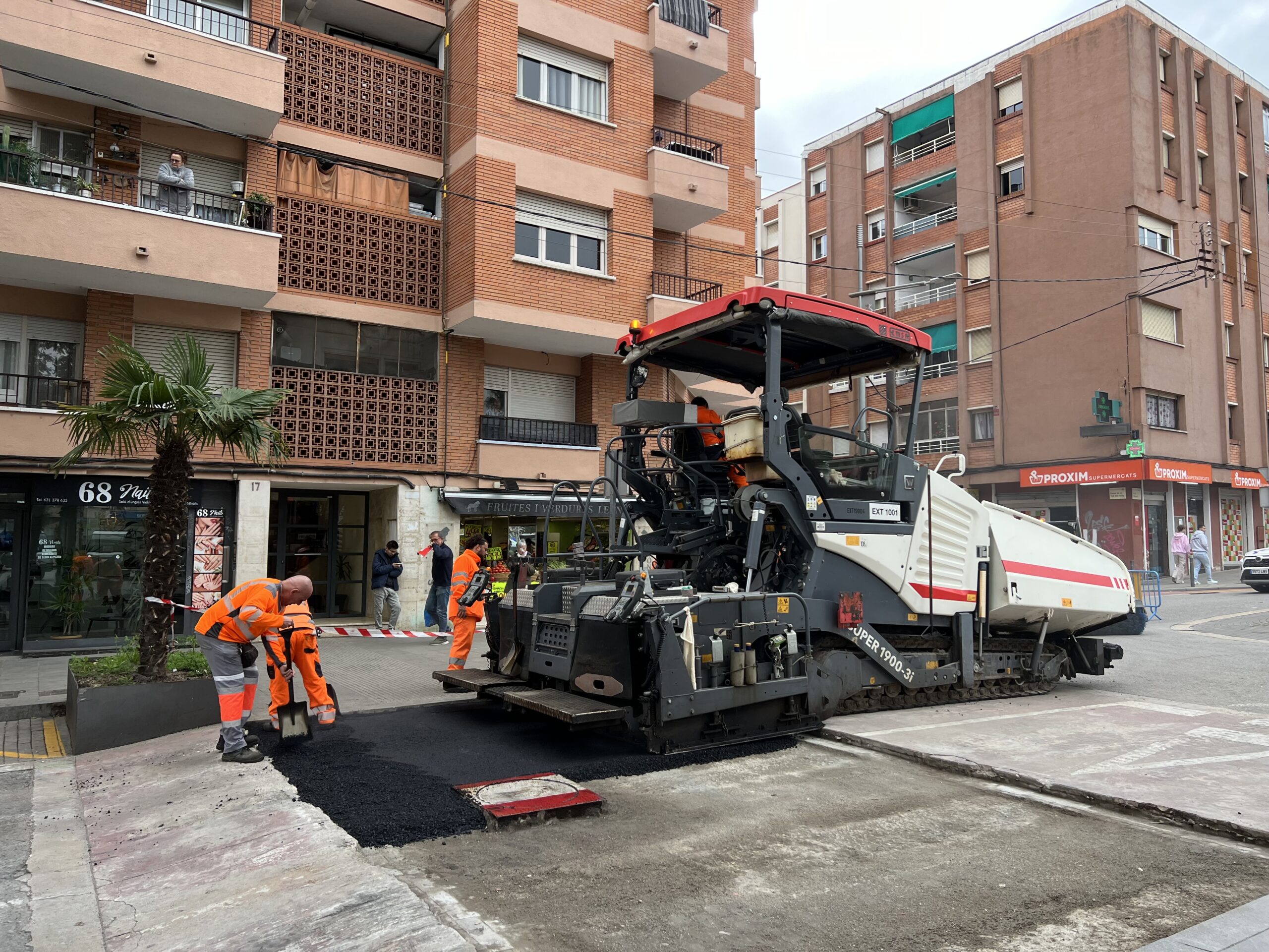 Asfaltatge i millora de voreres