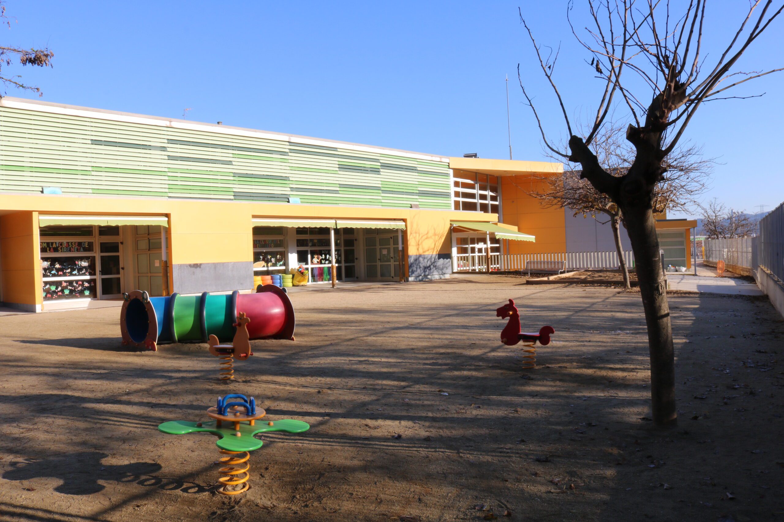 Manteniment d'escoles i equipaments esportius