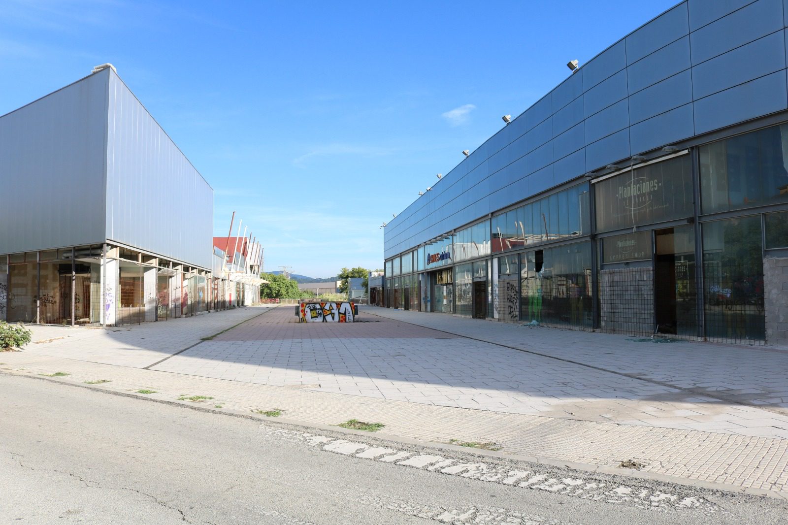 Centro comercial Atrium y entorno del sector 21