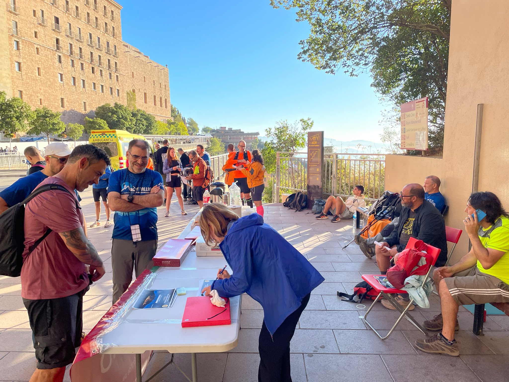 100a Romeria a Montserrat de Sant Andreu de la Barca (1)